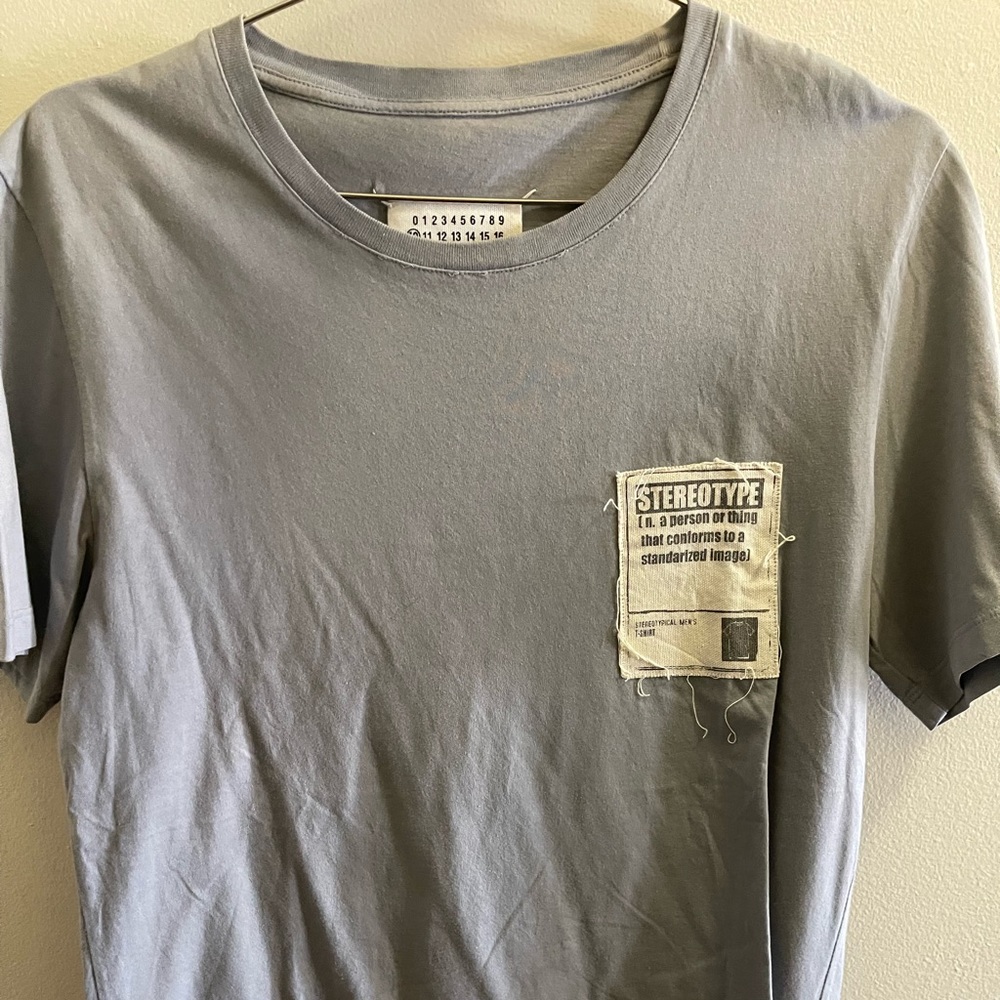 Tee shirt
